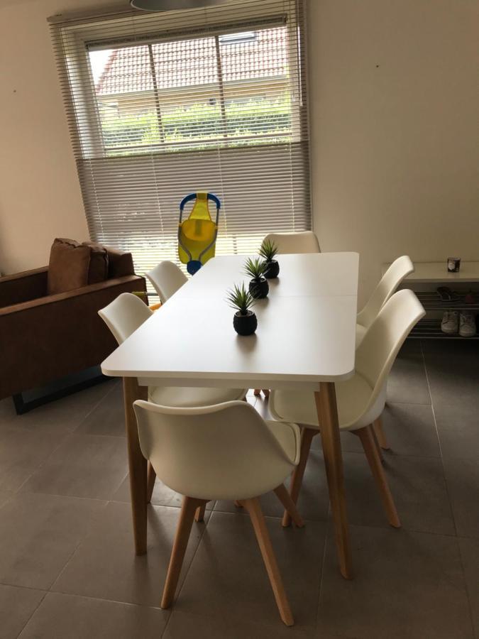 Vakantiehuisje De Panne Vlak Aan Plopsaland En De Zee Екстериор снимка