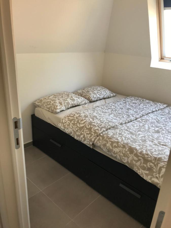 Vakantiehuisje De Panne Vlak Aan Plopsaland En De Zee Екстериор снимка